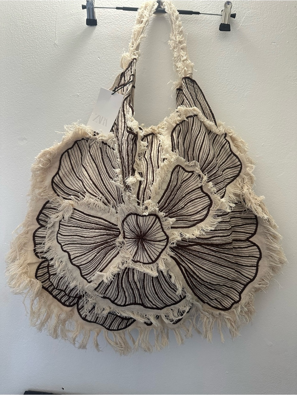 Zara NWT Embroidered Flower Fringe Canvas Tote Bag XL Linen Boho Summer - Picture 2 of 9